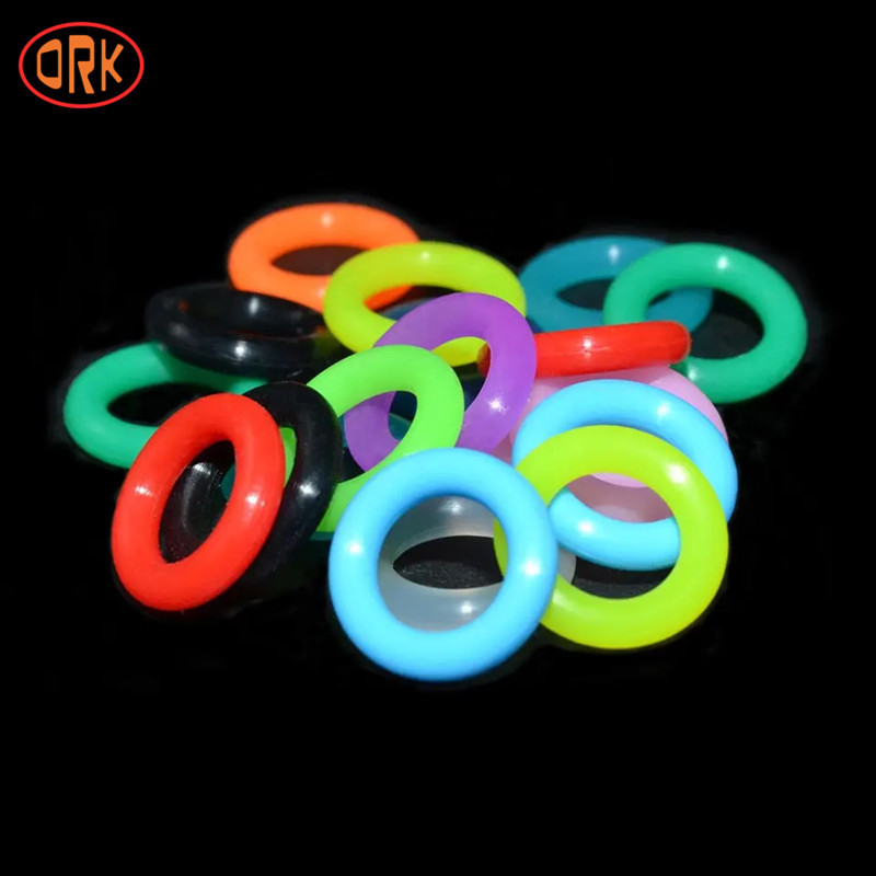 Mini Gummi-Silicon-Dichtung NBR VMQ HNBR EPDM FKM O Ring Dichtung angepasste Farbe